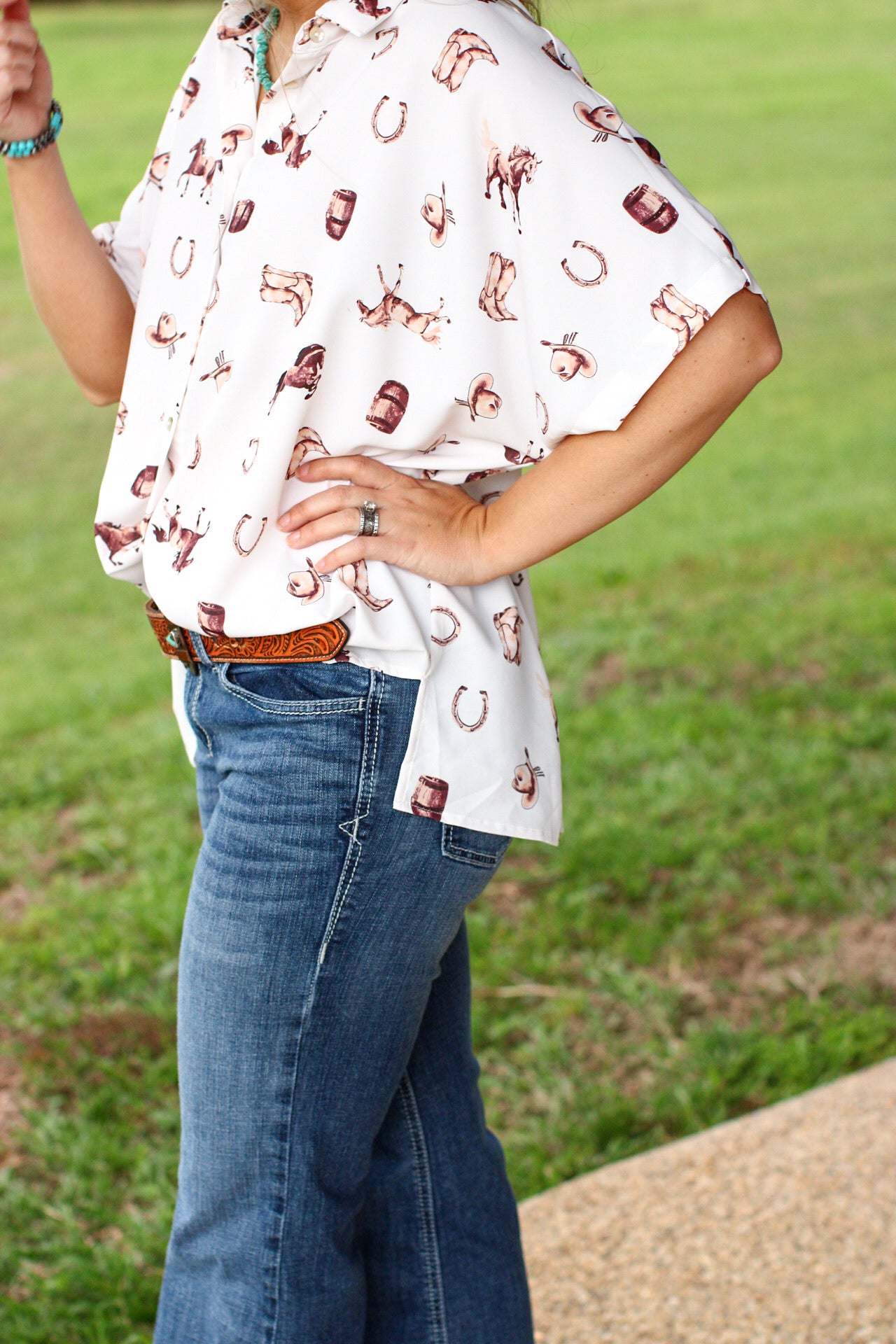 Saddle Top